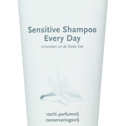 shampoo every day